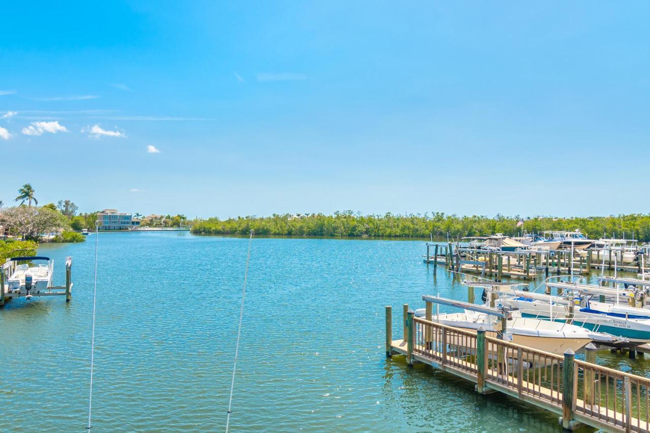 Latitude 26 Waterfront Boutique Resort - Bonita Springs Eksteriør billede