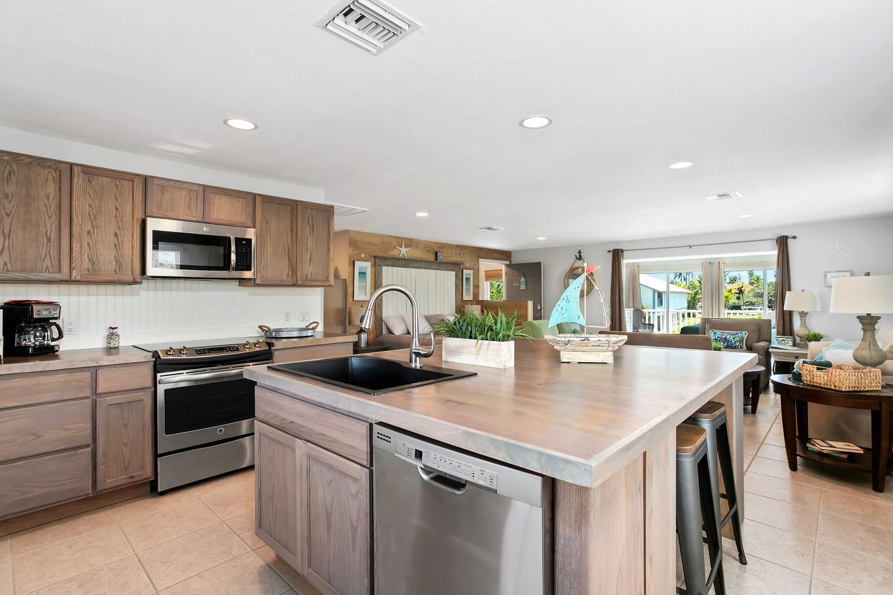 Latitude 26 Waterfront Boutique Resort - Bonita Springs Eksteriør billede