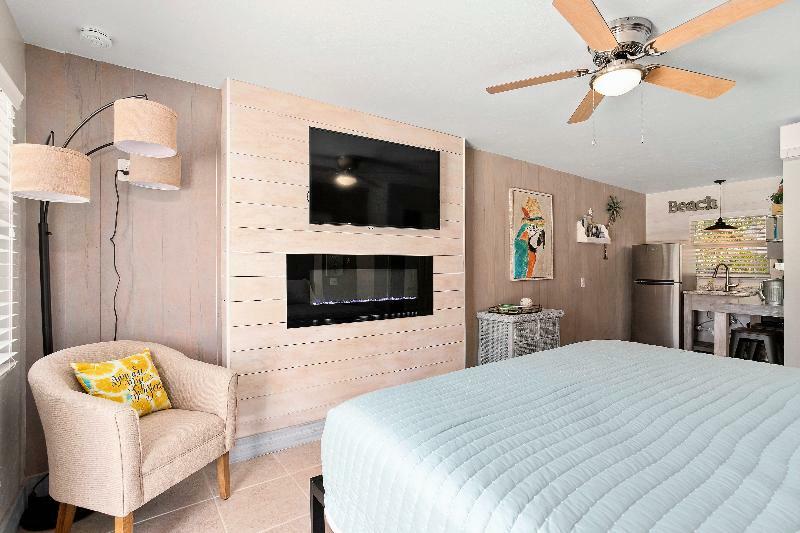 Latitude 26 Waterfront Boutique Resort - Bonita Springs Eksteriør billede